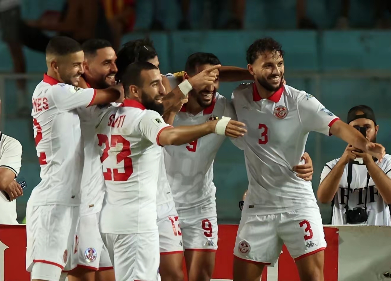 维罗纳队客场表现出色，逼近前四的简单介绍